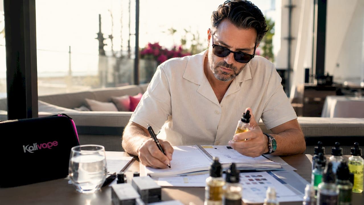 Differenza ingrosso e distribuzione liquidi: guida 2026